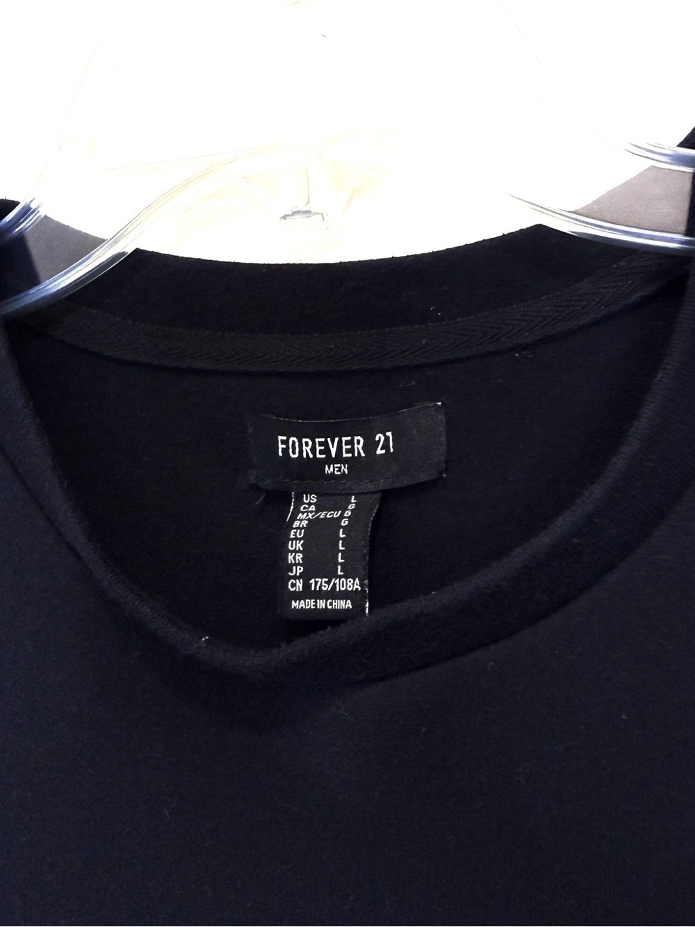 Forever 21 Men's Black Short Sleeve Tee with Red Rose Embroidery on Chest - Picture 5 of 6